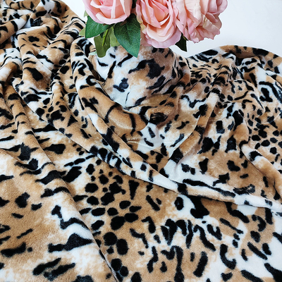 PV Fleece Faux Fur Plush Fabric Untuk Sepatu Garments Upholstery Leopard Printed