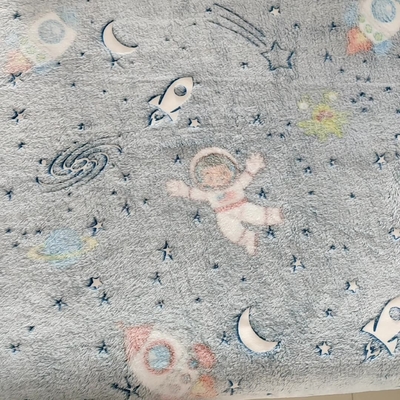 100% Polyester Flanel Fleece Fabric 150D 350gsm Untuk Tempat Tidur Selimut Hangat
