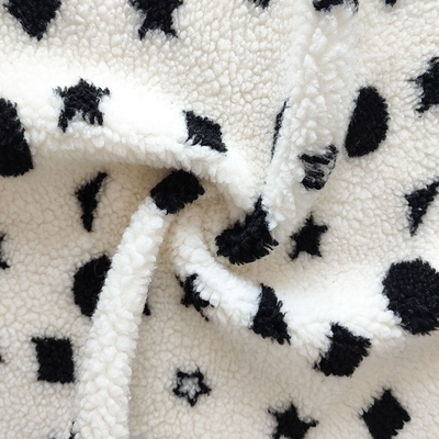 Kain Bulu Sherpa Hitam Dan Putih Jacquard Benang Dicelup Untuk Bantal Tikar Lantai Backoack