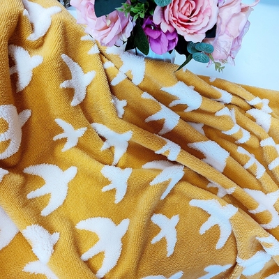 Jacquard Shu Velveteen Fabric 300gsm Untuk Mantel Sofa Cover 100% Polyester Kain Bulu Mewah